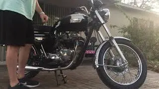 BARN FIND 1979 Triumph Bonneville T140