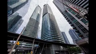 Just Listed! For Sale! 1404 - 12 York St, Downtow, Toronto!!