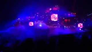 Harlem shake at tomorrowland (like mike & dimitri