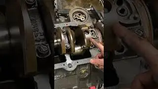 Chevy small block engines #chevy #engine #enginetech #mechanic #racing #enginetechnology