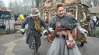 Virginie en Otto Charlatan bij Danse Macabre EFTELING
