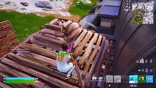 Παιζω fortnite