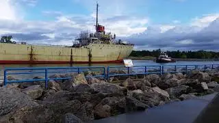 Paul H. Townsend scrap tow Muskegon Channel
