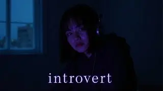 Luna Rea &ndash; Introvert (Official Music)