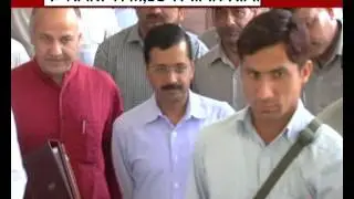 You&rsquo;ll never be made V-P, CM Kejriwal taunts Najeeb Jung in letter