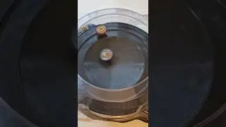Валькирия и Ахиллес на DB арене #beyblade #бейблэйд #beybladeburst #beybladebattle #shorts #топ