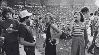 🎸 Timeless Rock Memories: 50 Rare Vintage Photos of Legendary Rock Stars | Echo of Rock