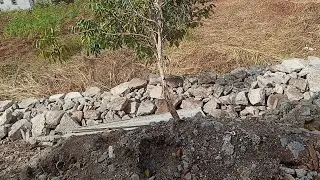 Civil construction retaining wall