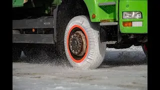 MUSHER TRUCKS : the best snow sock for trucks and buses.