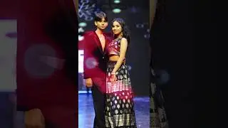 wait for couple walk 🙈💫#shortvideo #couple #walk #looks #fashion #love