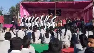 Dancer boys sarog