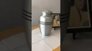 Classic Silver Cremation Urn Review