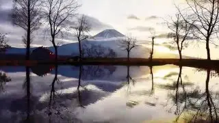 Mount Fuji at Sunrise (Full HD Timelapse)