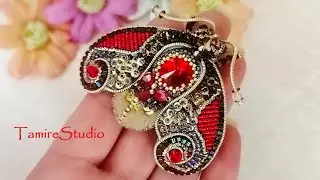 Brooch 