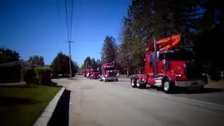 Parade des camionneurs de Mont-Laurier &agrave; Ferme-Neuve