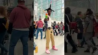 Cosplay on lock at Comic Con 🔒 #NYCC #comiccon #locdog