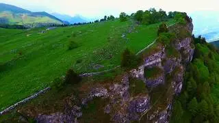 Пик Монта Бальдо, аэросъемка окрестностей | The peak of Monte Baldo, aerial photography by drone