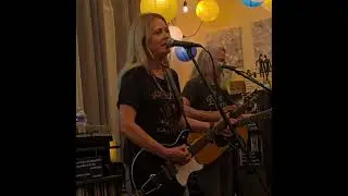 Manic Monday (The Bangles) - Vicki Peterson & John Cowsill at Stone Turtle House Concerts, June 2025