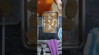 Uşaqların istəyi ilə kiyev katletinin bişirilməsi