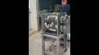#Woodcuttingmachine#Fullyautomaticwoodsaw#Multisegmentsawmill#Smallsawsforcuttingwood