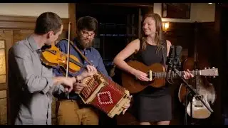 Blake Miller & The Old-Fashioned Aces -  Enterre-Moi Pas