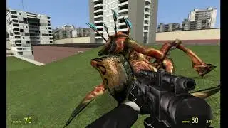 wiping out WAVES of aliens in garrys mod (alien blood)