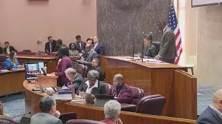 Johnson, alders consider Chicago budget gap in rare Friday meeting of City Council