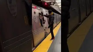 😳MTA CONDUCTOR 🫳🏾🧑🏼&zwj;🦲 IG(comedyrelic) #shorts #comedyrelic