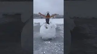🦖🦖🦖#galkina_anechka #icequeen #ice #swimming #girls #snow #mermaid #snowman #snowqueen #funny