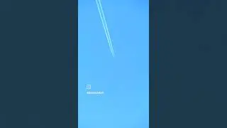 Zoom aircraft at an altitude of 11000 meters #zoom #zoomzoom #zooming #aircraft #zoomaircraft