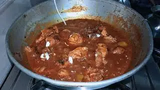 Creamy chicken gravy.. not perfect but tried for my supporters. Go watch video and like subscribe 