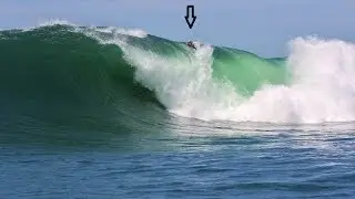 Thiago Jacar&eacute;- vaca na Laje da Jagua - Big surf