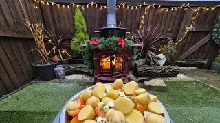 MY FESTIVE SOUP ON THE FIRE