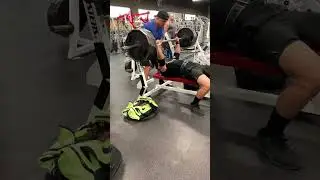 405 Bench #benchpress #405 #powerlifting #bodybuilding