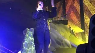 M&oslash;me - Intro + Aloha (feat. Merryn Jeann) @ La Cigale - Paris 07/01/2017
