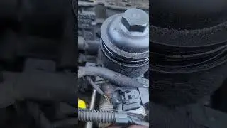 Снятие корпуса масляного радиатора и охладителя VW Jetta #автомобили #jettatdi #volkswagenjetta #...