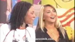 Yonca Evcimik - Hoscakal (Defne Joy Foster 2001)