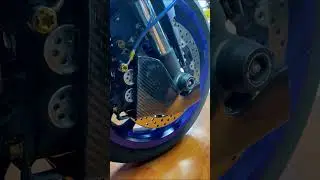 Yamaha R1 Carbon Fiber Caliper Radiator Upgrade | Full Mod Process!