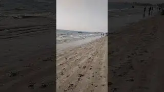 hawksbay beach ⛱️ walking 🚶&zwj;♂️ #sea #hawksbaybeach