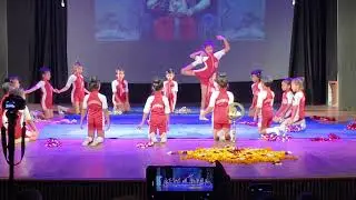 Dinky's Rhythmic Yoga performance at GSS Girls