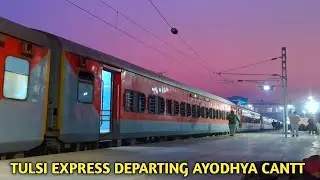 22130 Ayodhya cant ~ Mumbai LTT Tulsi Express Departing From his Origin Station in Evening