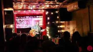 Katie Rox acoustic performance of Jakalope's 