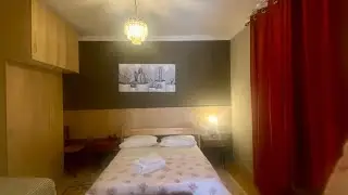 Студия рядом с железнодорожным вокзалом | Лариса, Греция | Отзыв об отеле 🛏️