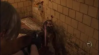 TOILET MAN, CHAINSAW MAN & BEAR TRAPS 😭 - RESIDENT EVIL 4 REMAKE - part 2