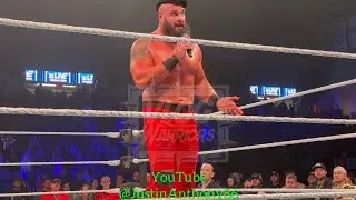 Braun Strowman sings &ldquo;Take me home&rdquo; by John Denver - WWE Holiday Supershow