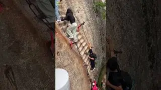 Climbing Huashan Mountain the super steep stairs 夜登华山超陡楼梯太惊人#hiking #rockclimbing #naturelovers