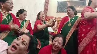 महिला संगीत में दूल्हे के पापा से हंसी मजाक बहुत बढ़िया 😁👌👌😍😍