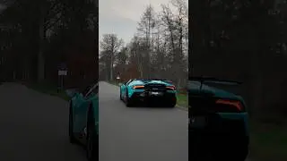 Vol gas het weekend in met de Lamborghini Huracan Evo Spyder..🚀🇮🇹