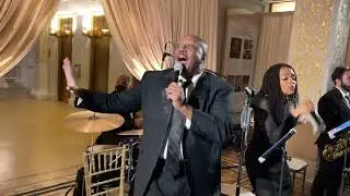 Hip Hop Parade | Chicago Wedding Band | Chicago Wedding Bands | Chicago Wedding Music