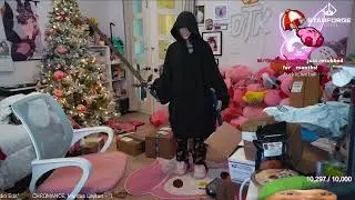 Emiru Opens PO Box Gifts